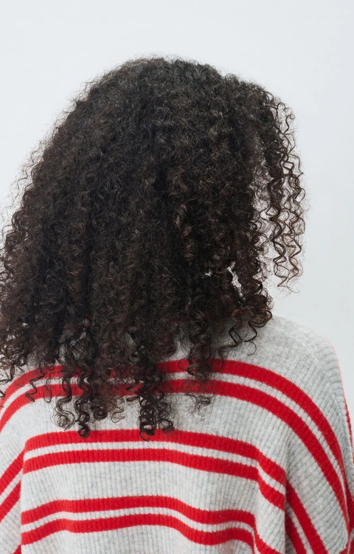 American Vintage AV Raxow Stripe Knit in Grey, Strawberry