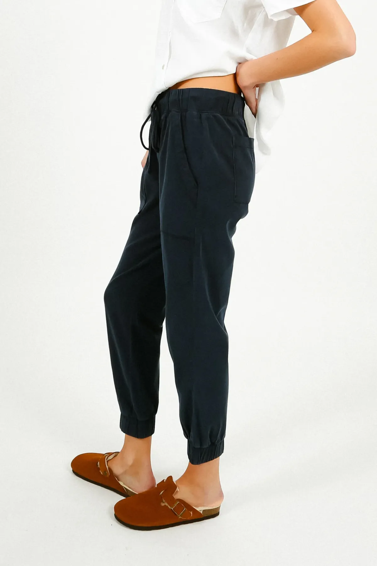 Bella Dahl BD Pocket Jogger in Endless Sea