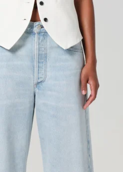 Citizens of Humanity COH Ayla Raw Hem Crop in Sailor
