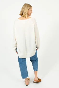 Colorush C-RUSH Simone Slouchy V in Organic White