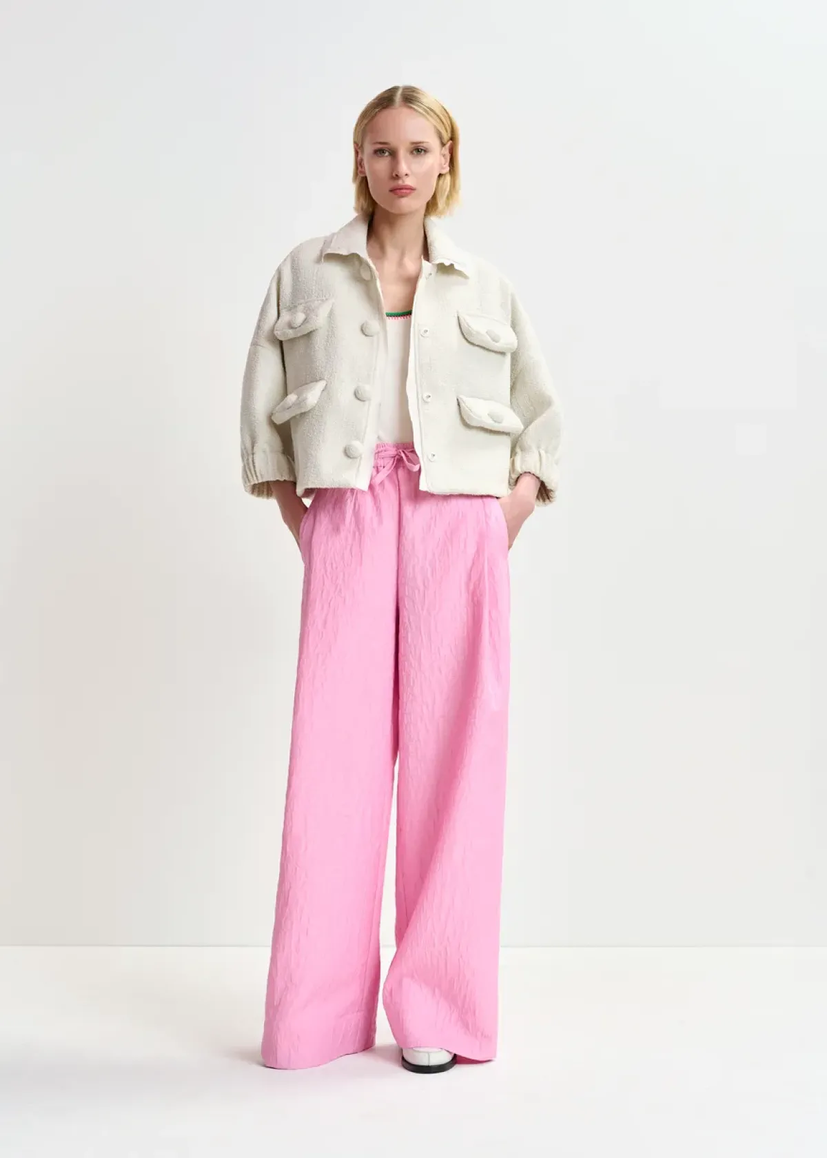 Essentiel Antwerp EA Hecks Cropped Jacket in Sour Cream