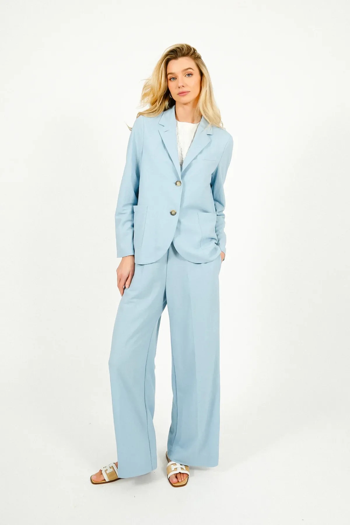 Harris Wharf London HW Stand Up Collar Blazer in Light Blue