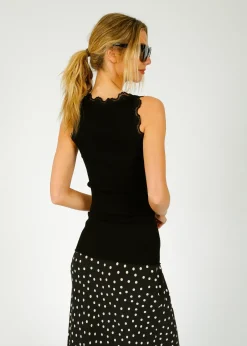Rosemunde Babette in Black
