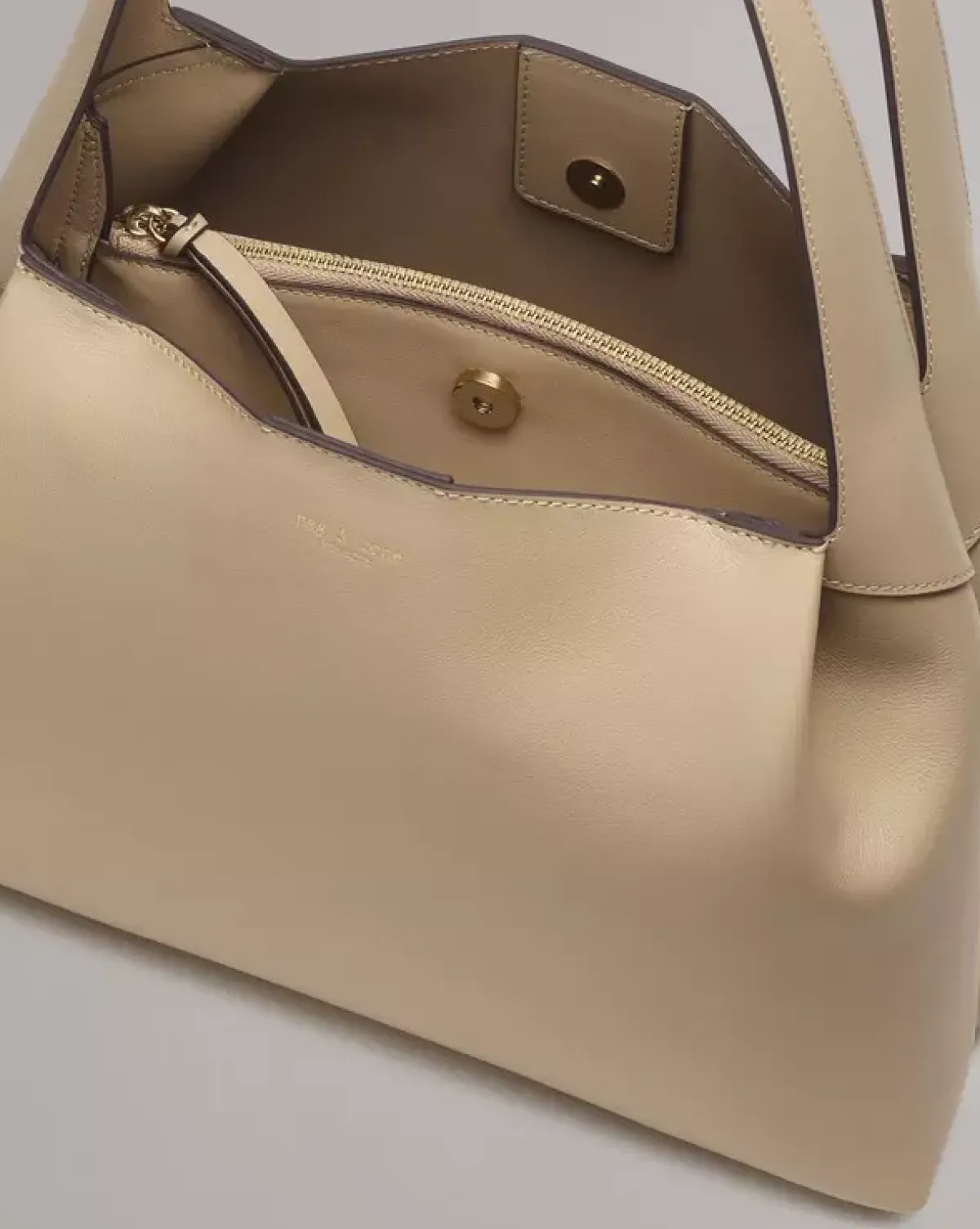 Rag u0026 Bone Ru0026B Slade Tote in Cream
